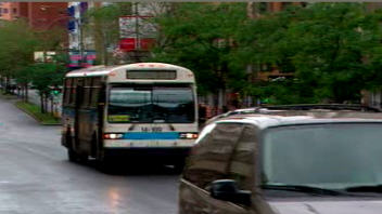 Un autobus de la société de transport de Montréal Un autobus de la société de transport de Montréal