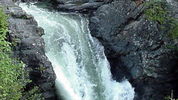 chutes-riviere chutes-riviere