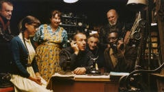Une scène de Micmacs à tire-larigot, de Jean-Pierre Jeunet Une scène de Micmacs à tire-larigot, de Jean-Pierre Jeunet