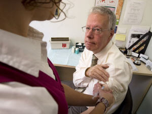 Un vaccin maintenant disponible | ICI.Radio-Canada.ca Un vaccin maintenant disponible | ICI.Radio-Canada.ca