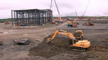 Travaux de construction d'une mine d'or à ciel ouvert en Abitibi Travaux de construction d'une mine d'or à ciel ouvert en Abitibi
