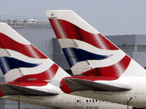 Des avions de la British Airways à l'aéroport Heathrow, le 17 juin 2009. Des avions de la British Airways à l'aéroport Heathrow, le 17 juin 2009.