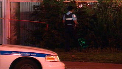Intervention policière dans le quartier Côte-des-Neiges Intervention policière dans le quartier Côte-des-Neiges