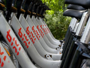 Plusieurs vélos Bixi Plusieurs vélos Bixi
