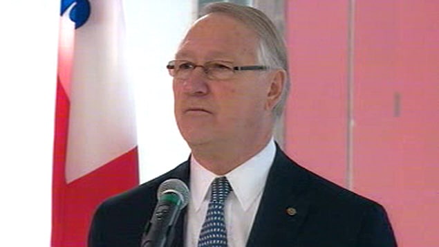 Le maire de Montréal, Gérald Tremblay, après la cérémonie de réouverture de l'aréna Camillien-Houde Le maire de Montréal, Gérald Tremblay, après la cérémonie de réouverture de l'aréna Camillien-Houde