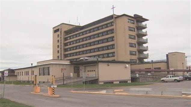 L'hôpital de Jonquière L'hôpital de Jonquière