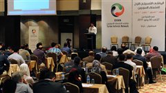 Des opposants au régime du président syrien Bachar Al-Assad sont réunis à Istanbul, en Turquie, pour renforcer la coordination du mouvement de contestation. Des opposants au régime du président syrien Bachar Al-Assad sont réunis à Istanbul, en Turquie, pour renforcer la coordination du mouvement de contestation.