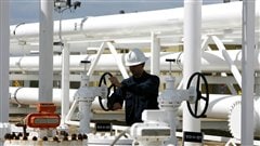 Installations pétrolières en Alberta. Installations pétrolières en Alberta.