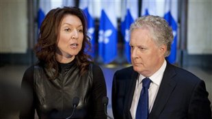 Nathalie Normandeau et le premier ministre du Québec, Jean Charest Nathalie Normandeau et le premier ministre du Québec, Jean Charest