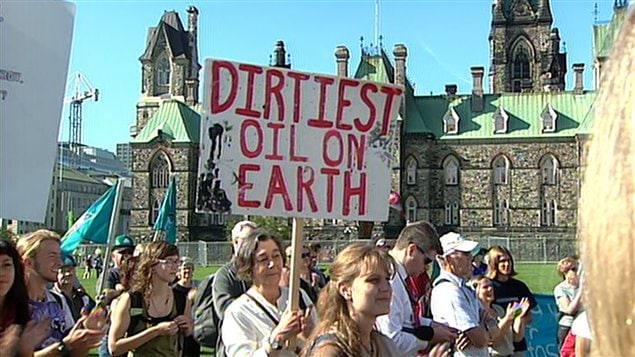 Manifestation contre les sables bitumineux à Ottawa Manifestation contre les sables bitumineux à Ottawa