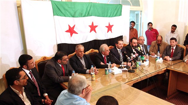Le Conseil national syrien en réunion au Caire, en Égypte, le 10 octobre 2011. Le Conseil national syrien en réunion au Caire, en Égypte, le 10 octobre 2011.