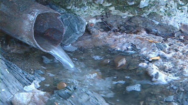 rejet d'eaux usées rejet d'eaux usées