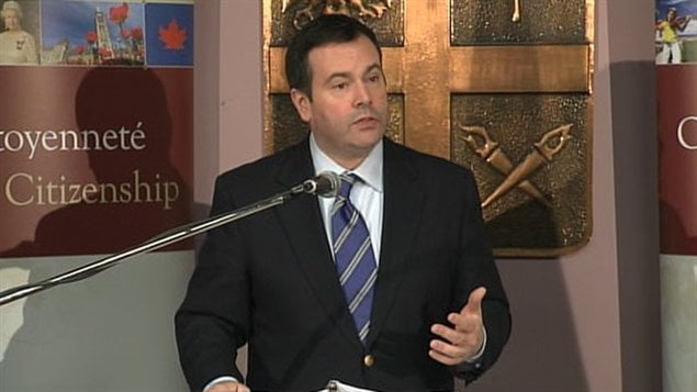 Le ministre de l'Immigration et la Citoyenneté, de l’Immigration et du Multiculturalisme, Jason Kenney Le ministre de l'Immigration et la Citoyenneté, de l’Immigration et du Multiculturalisme, Jason Kenney