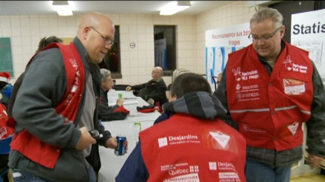 Près de 2000 bénévoles ont participé à la campagne d'Opération Nez rouge en Outaouais. Près de 2000 bénévoles ont participé à la campagne d'Opération Nez rouge en Outaouais.