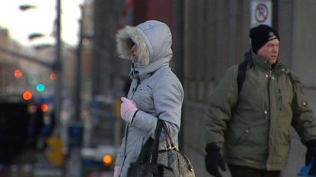 Une vague de froid s'est installée au Québec et en Ontario. Une vague de froid s'est installée au Québec et en Ontario.