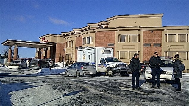 L'hôtel de Laval où le corps de Ian Davidson a été retrouvé sans vie mercredi matin. L'hôtel de Laval où le corps de Ian Davidson a été retrouvé sans vie mercredi matin.