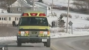ambulance-gaspesie-hiver ambulance-gaspesie-hiver