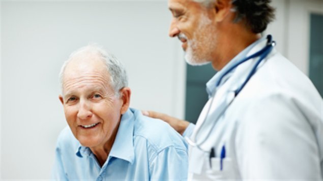 Aîné chez le médecin Aîné chez le médecin