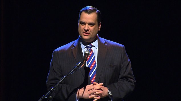 Le ministre fédéral du Patrimoine, James Moore Le ministre fédéral du Patrimoine, James Moore