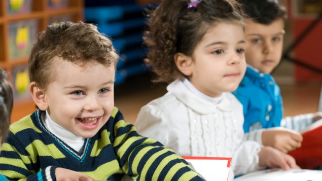 Des jeunes écoliers Des jeunes écoliers
