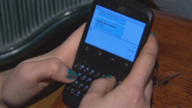 Les adolescents et les textos Les adolescents et les textos