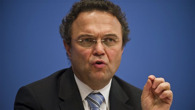 Hans-Peter Friedrich, ministre allemand de l'Intérieur
Friedrich
Hans-Peter Friedrich Hans-Peter Friedrich, ministre allemand de l'Intérieur
Friedrich
Hans-Peter Friedrich