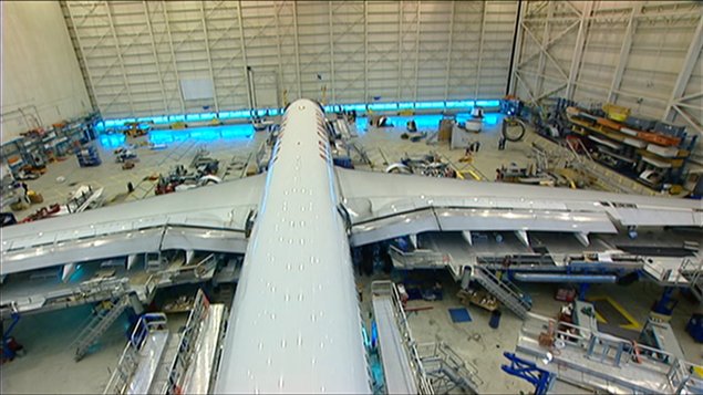 Un avion d'Air Canada en entretien Un avion d'Air Canada en entretien