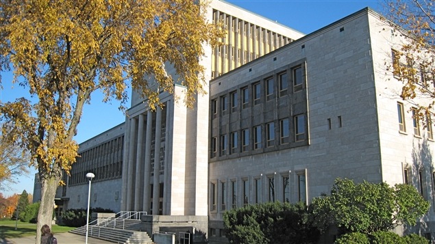 Université Laval Université Laval
