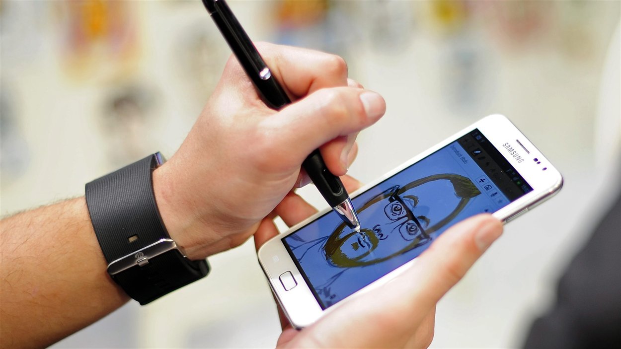 Le nouveau téléphone intelligent Galaxy S III de Samsung