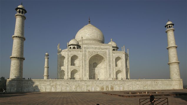 Le Taj Mahal, joyau le plus parfait de l'art musulman en Inde, est inscrit sur la liste du patrimoine mondial de l'UNESCO depuis 1983 Le Taj Mahal, joyau le plus parfait de l'art musulman en Inde, est inscrit sur la liste du patrimoine mondial de l'UNESCO depuis 1983