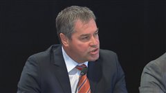 Le ministre de la Santé et de Services sociaux, Yves Bolduc. Le ministre de la Santé et de Services sociaux, Yves Bolduc.