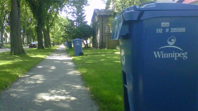 Poubelles de recyclage de la Ville de Winnipeg Poubelles de recyclage de la Ville de Winnipeg