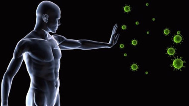 Représentation d'un homme et d'un virus Représentation d'un homme et d'un virus