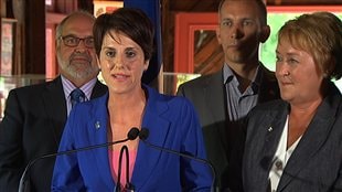 Djemila Benhabib a défendu la pertinence d'une charte de la laïcité. Djemila Benhabib a défendu la pertinence d'une charte de la laïcité.