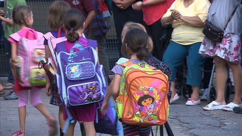 Retour en classe pour les élèves de la Commission scolaire de Montréal (CSDM) Retour en classe pour les élèves de la Commission scolaire de Montréal (CSDM)
