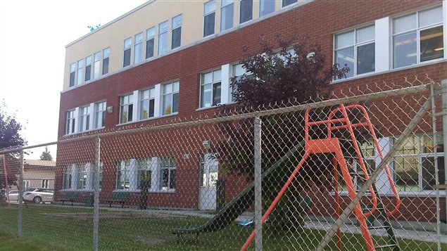 L'école primaire Saint-Sauveur de Val-d'Or L'école primaire Saint-Sauveur de Val-d'Or
