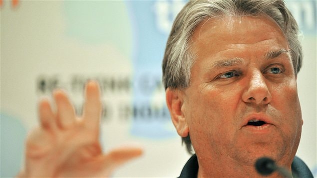 Le président des TCA, Ken Lewenza Le président des TCA, Ken Lewenza
