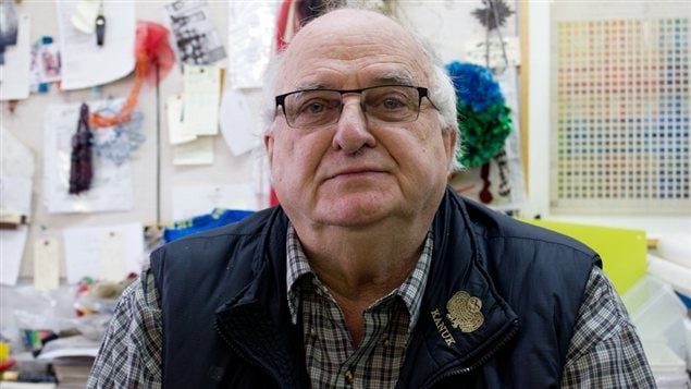 Le concepteur de costumes François Barbeau, dans son atelier Le concepteur de costumes François Barbeau, dans son atelier