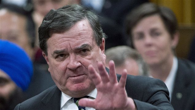Le ministre des Finances, Jim Flaherty, à la Chambre des Communes Le ministre des Finances, Jim Flaherty, à la Chambre des Communes