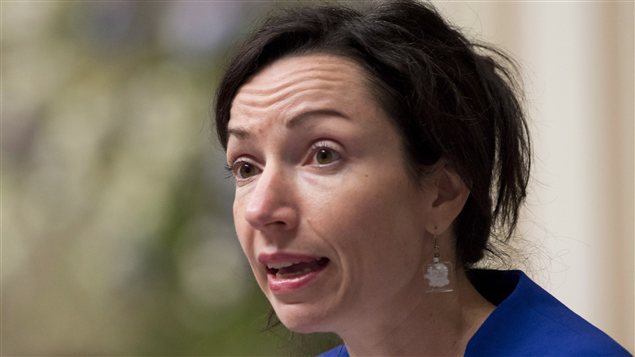 La ministre des Ressources naturelles, Martine Ouellet. La ministre des Ressources naturelles, Martine Ouellet.