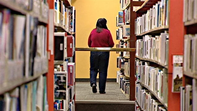 Une bibliothèque municipale à Gatineau. Une bibliothèque municipale à Gatineau.