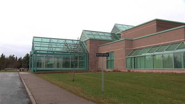 Bibliothèque de l'Institut Maurice-Lamontagne Bibliothèque de l'Institut Maurice-Lamontagne