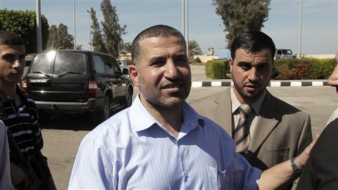 Le chef de la branche armée du Hamas, Ahmad Jaabari, a été vu le 18 octobre 2011 du côté égyptien de Rafah. Le chef de la branche armée du Hamas, Ahmad Jaabari, a été vu le 18 octobre 2011 du côté égyptien de Rafah.