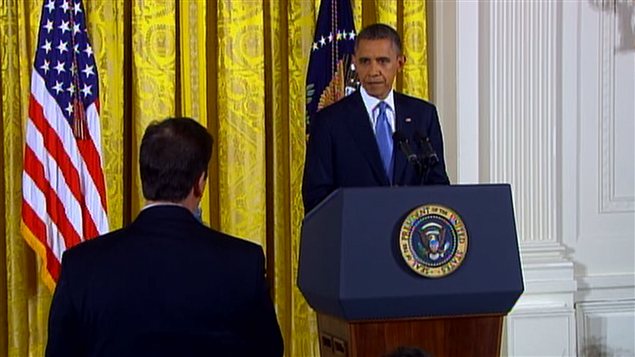 Le président Obama a répondu aux questions des journalistes. Le président Obama a répondu aux questions des journalistes.