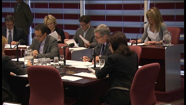 Le conseil municipal de Laval Le conseil municipal de Laval