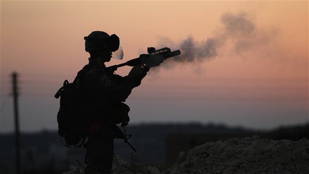 Un soldat israélien à Hebron, en Cisjordanie (archives) Un soldat israélien à Hebron, en Cisjordanie (archives)
