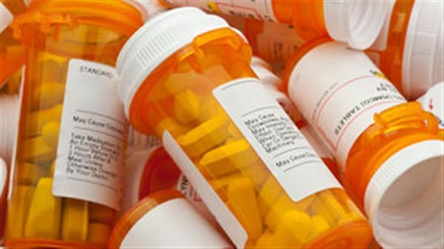 Des flacons de médicaments Des flacons de médicaments