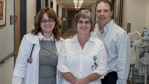 Quelques membres de l'unité des soins palliatifs du CHUS, Dre Caroline Lecomte, l'infirmière Adrienne Ouellet et le chef de l'unité, Christian Houde Quelques membres de l'unité des soins palliatifs du CHUS, Dre Caroline Lecomte, l'infirmière Adrienne Ouellet et le chef de l'unité, Christian Houde