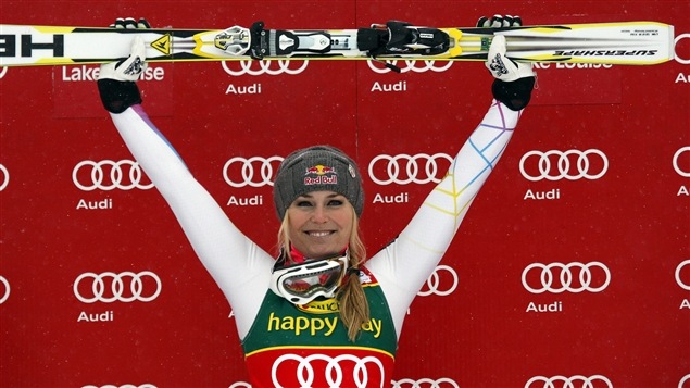 Lindsey Vonn a remporté les trois courses du week-end à Lake Louise. Lindsey Vonn a remporté les trois courses du week-end à Lake Louise.