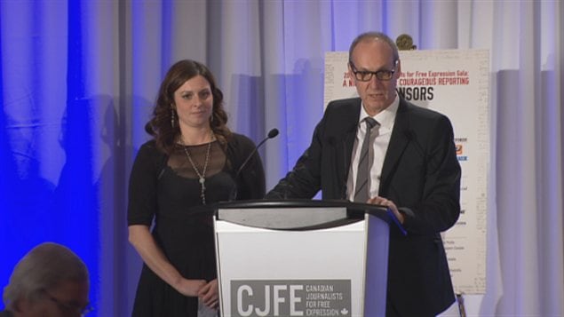 Les journalistes Marie-Maude Denis et Alain Gravel Les journalistes Marie-Maude Denis et Alain Gravel